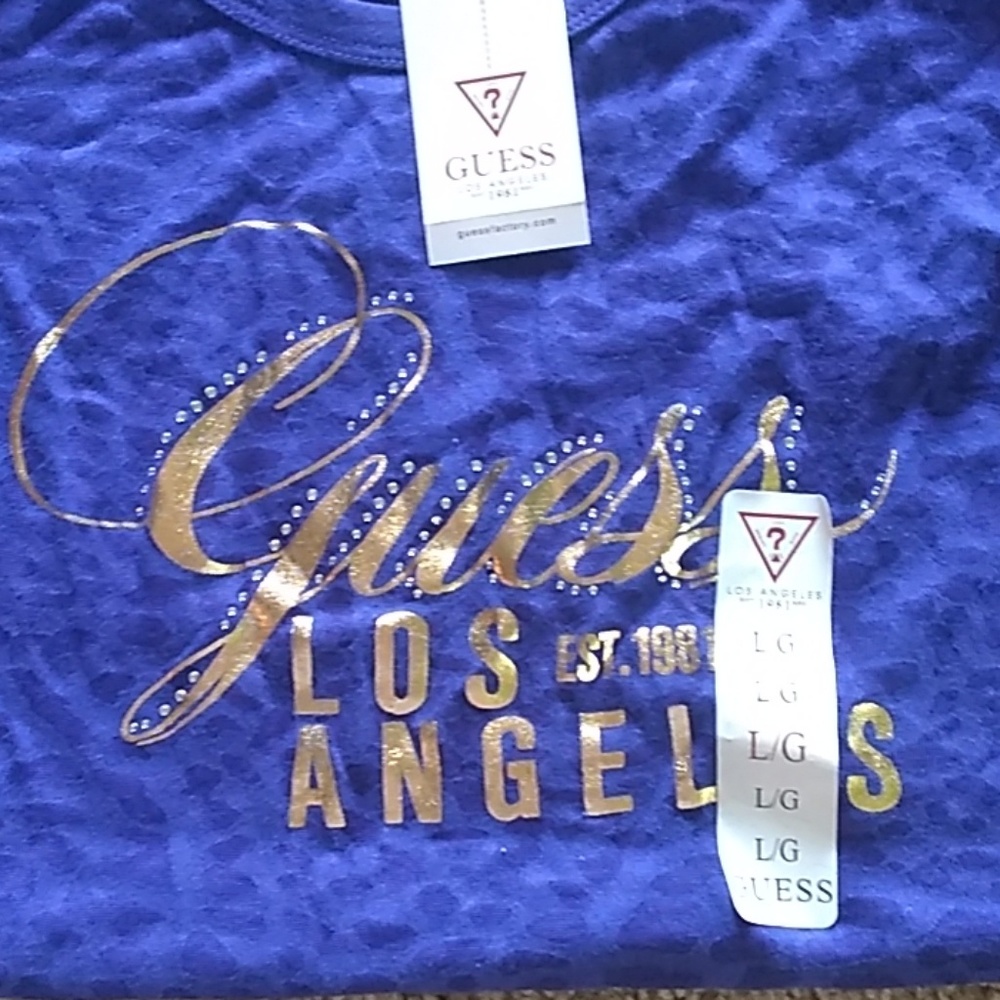 GUESS Tee - Picture 2 of 4